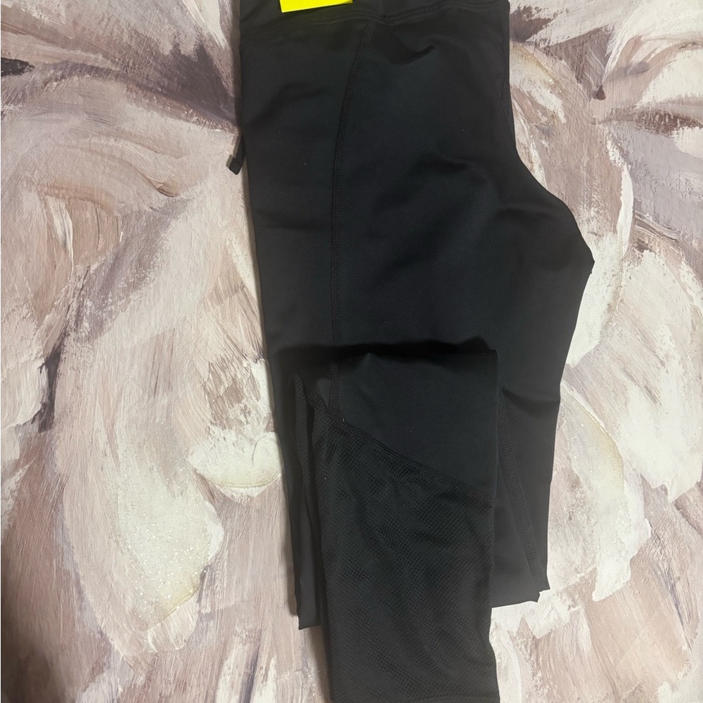 Black Athletic Leggings